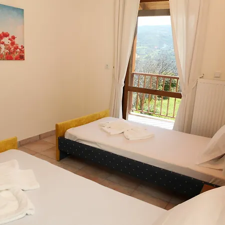 Aori Hillside Apartment