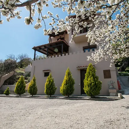 Aori Hillside Apartment Kopeti